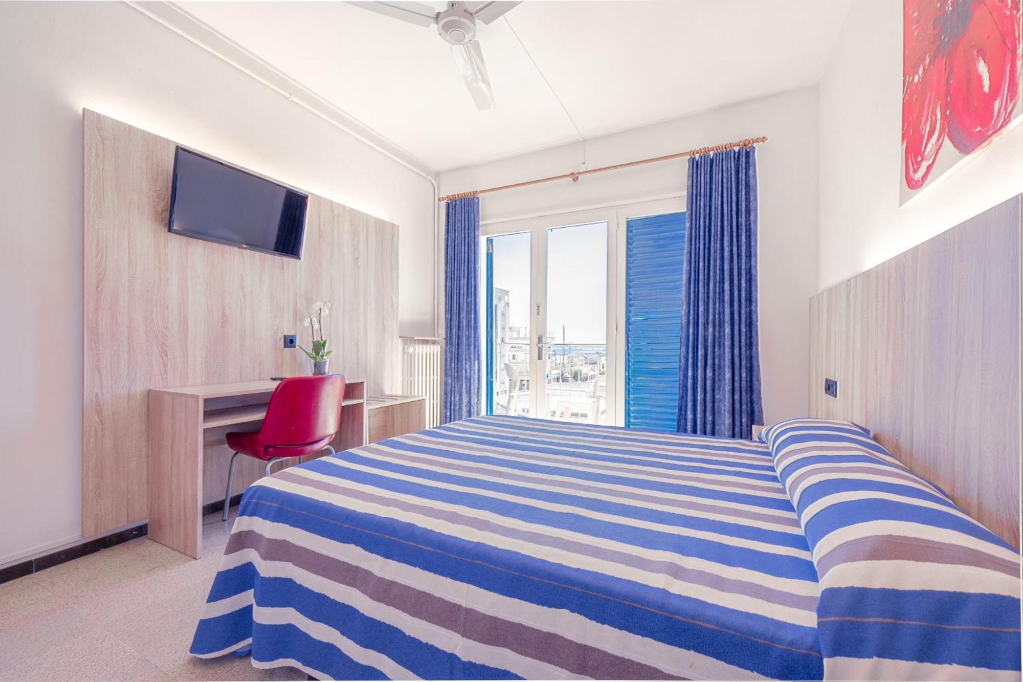 Hotel Bell Aire Лестартит Екстериор снимка